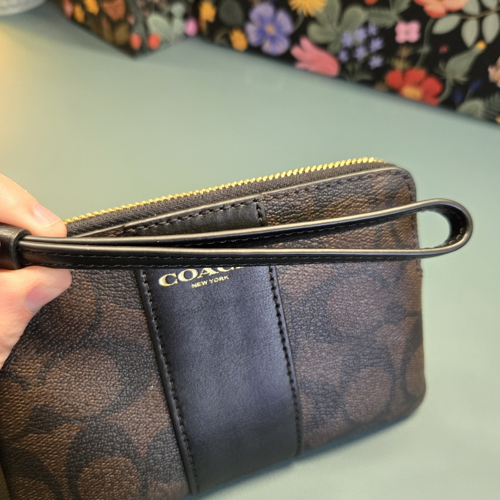 COACH Corner Zip Wristlet Signature C Canvas With Stripe Brown And Black - Picture 9 of 12